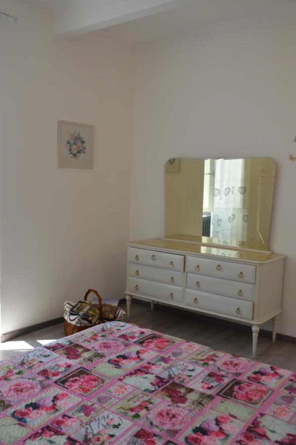 Lescen White Residence - Swimming Pool Лецено Екстериор снимка