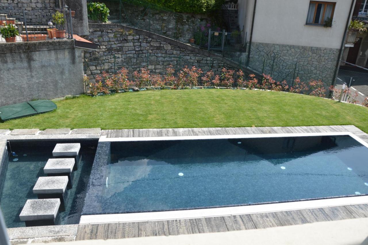 Lescen White Residence - Swimming Pool Лецено Екстериор снимка